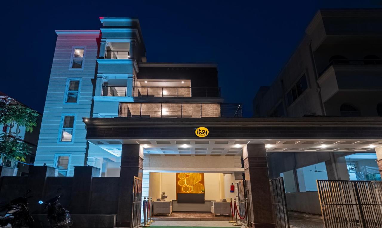 Itsy Hotels Greenland Jungle View Bhubaneswar Bagian luar foto